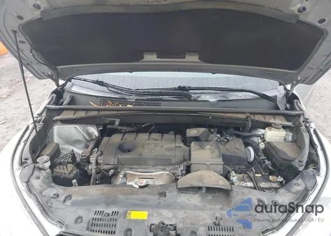 2018 Toyota Highlander Le z USA, uszkodzony, nr VIN 5TDZARFH0JS040082